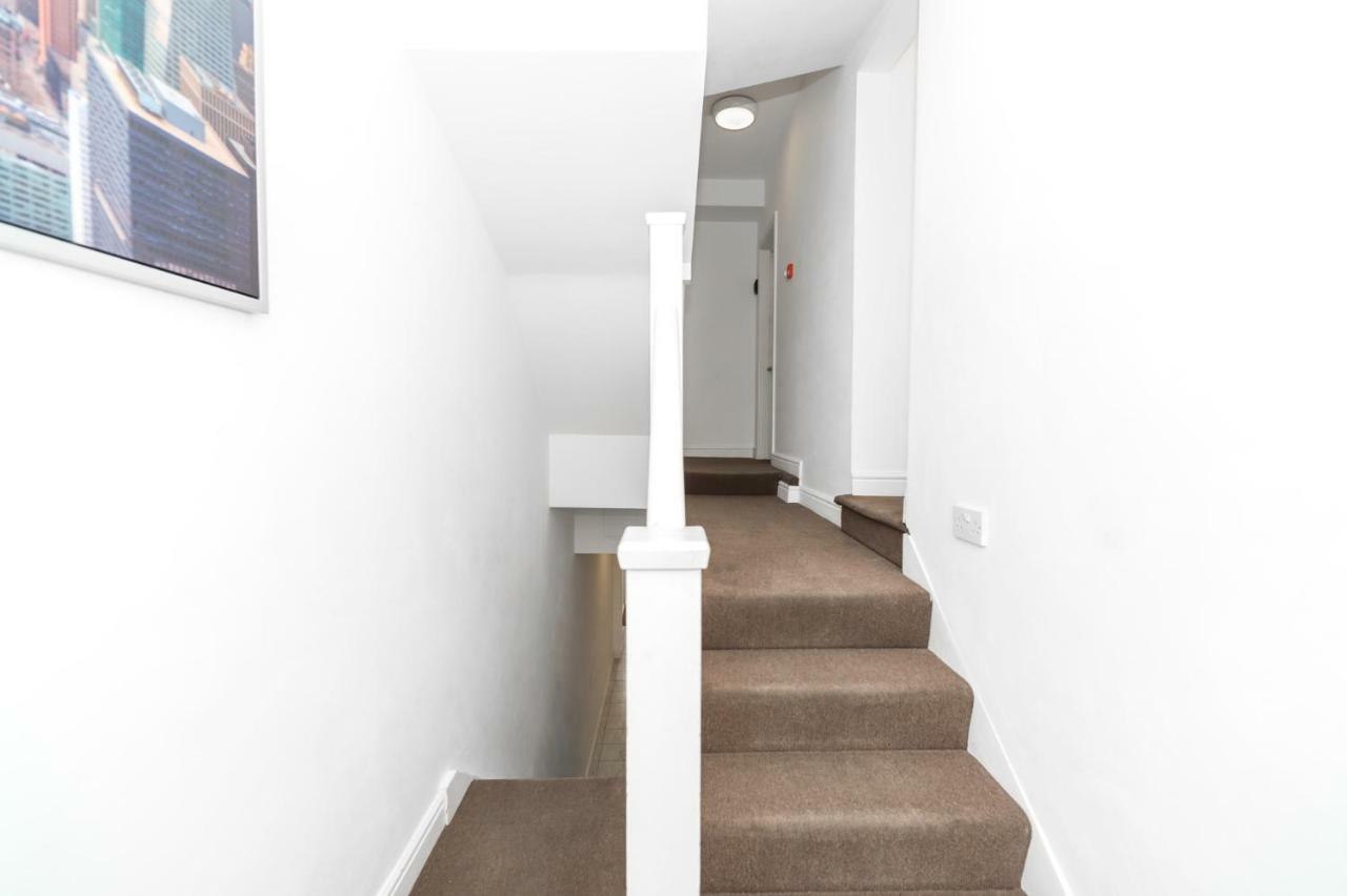 Pml Apartments Edgware Road 런던 외부 사진